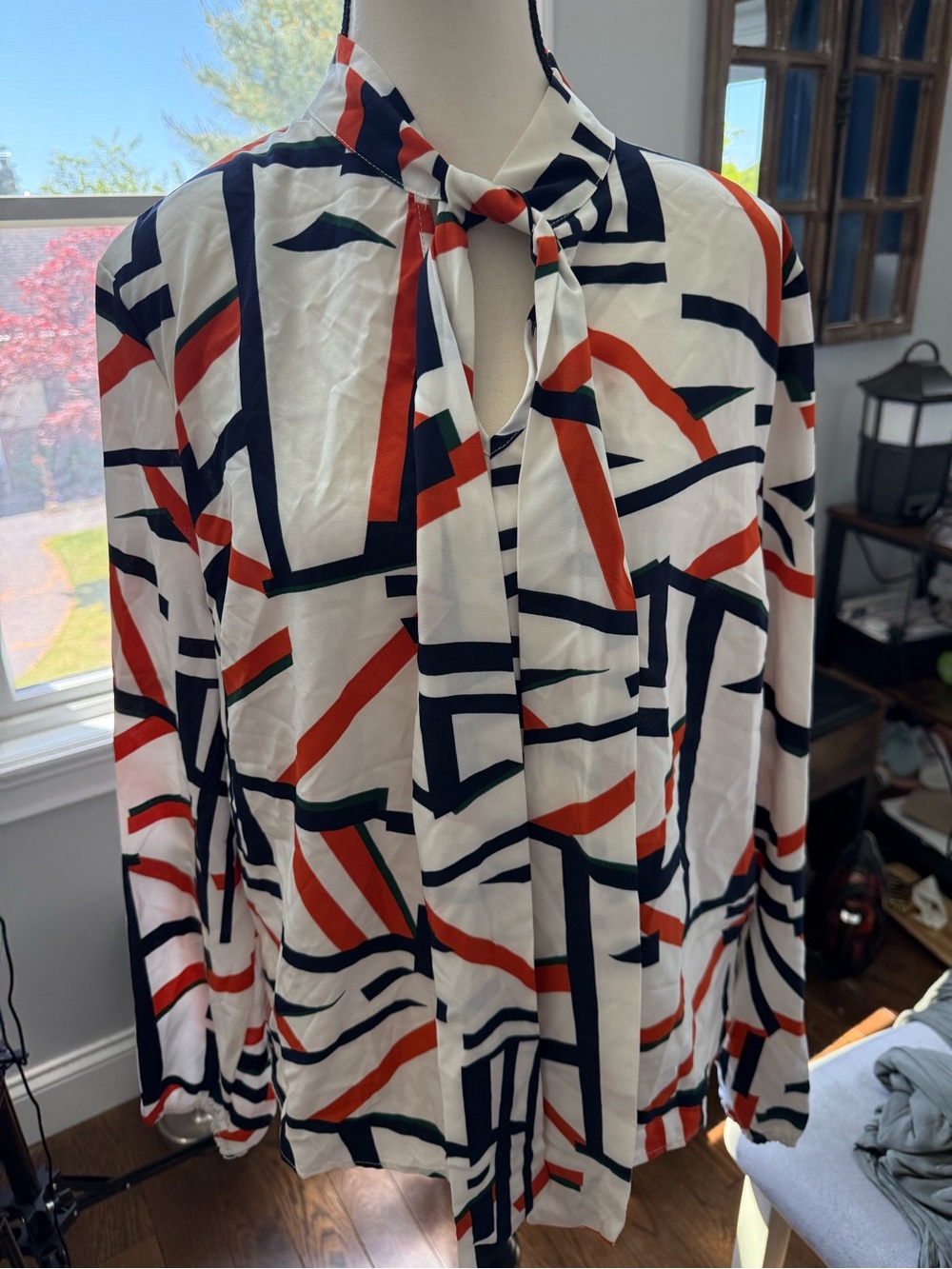 SHEIN White Geometric Tie-Neck Blouse with Navy & Red Size 14